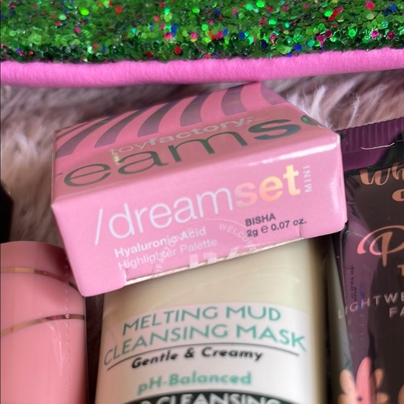 IPSY travel size lot with Makeup Bag-Skincare and Makeup Set - Picture 3 of 4